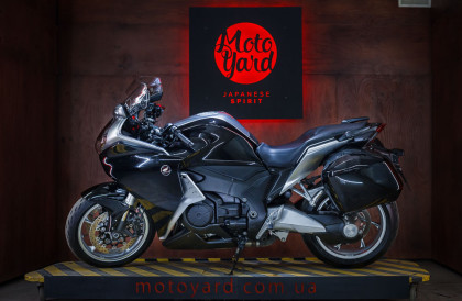 Производитель мотоциклов Honda и ее модель Honda VFR1200F