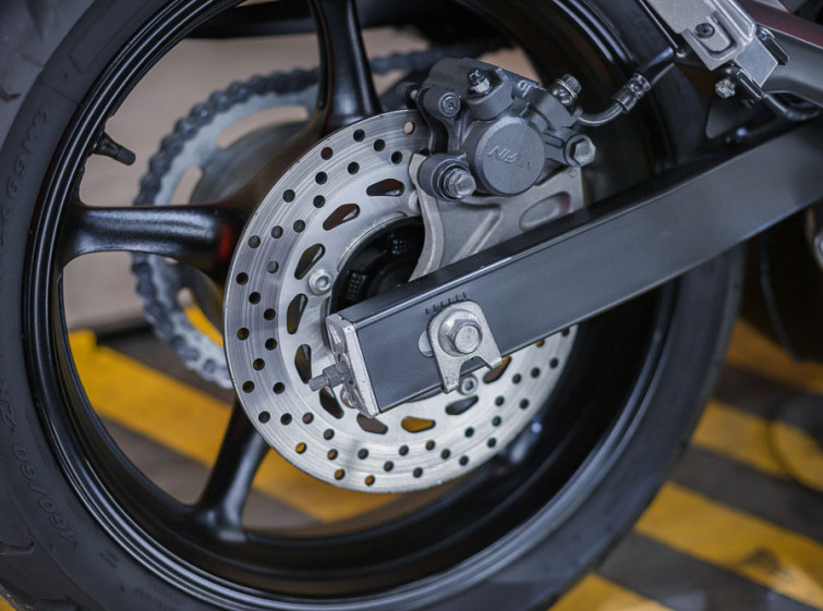 Мотоцикл Yamaha XJ6N Diversion с пробегом 8575 км