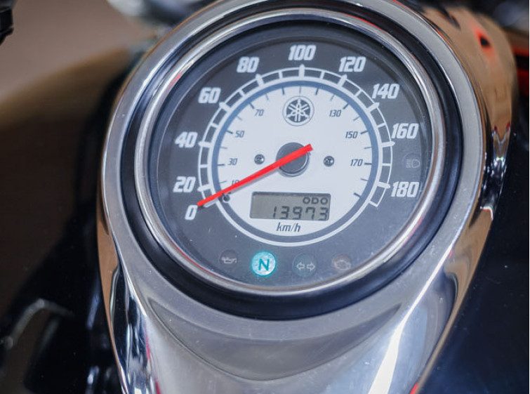 Мотоцикл Yamaha Drag Star 1100 custom с пробегом 13973 км