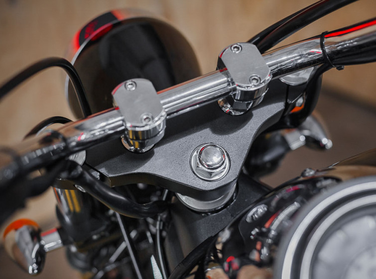 Мотоцикл Yamaha Drag Star 1100 custom с пробегом 16272 км