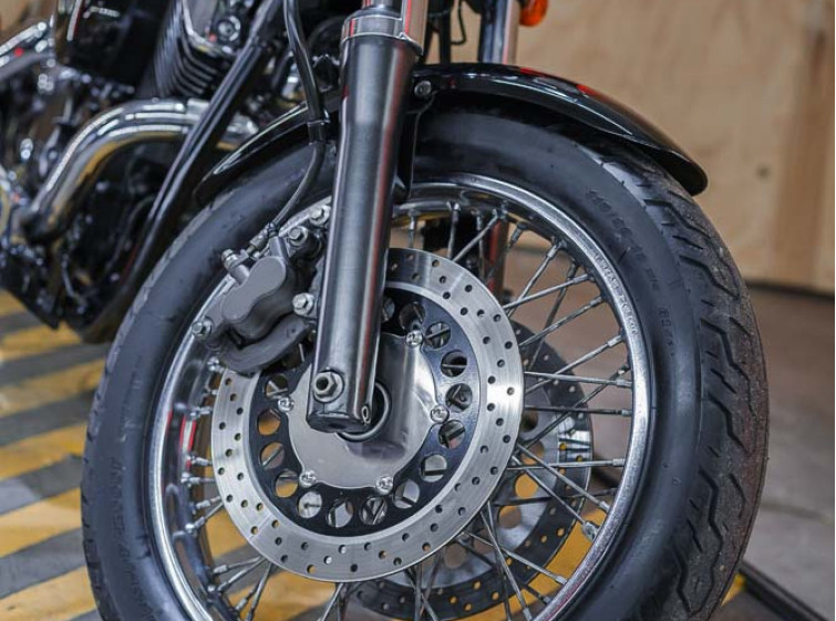 Мотоцикл Yamaha Drag Star 1100 custom с пробегом 16272 км