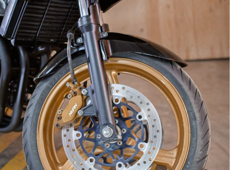 Мотоцикл Honda CB400SF с пробегом 18478 км