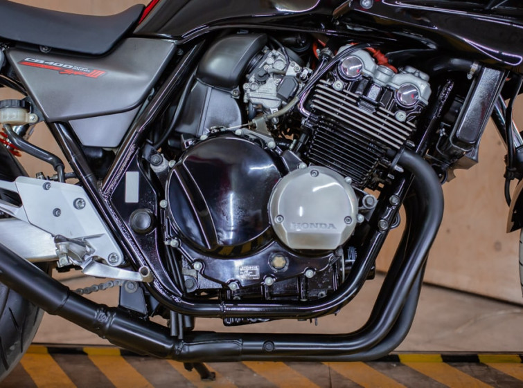 Мотоцикл Honda CB400SF с пробегом 18478 км