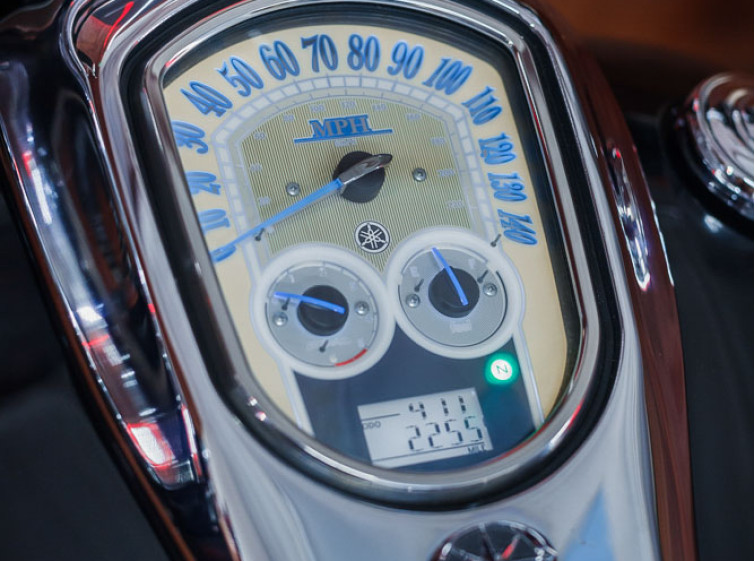 Мотоцикл Yamaha XVS MidNight Star 1900 Stratoliner з пробігом 2255 Міль