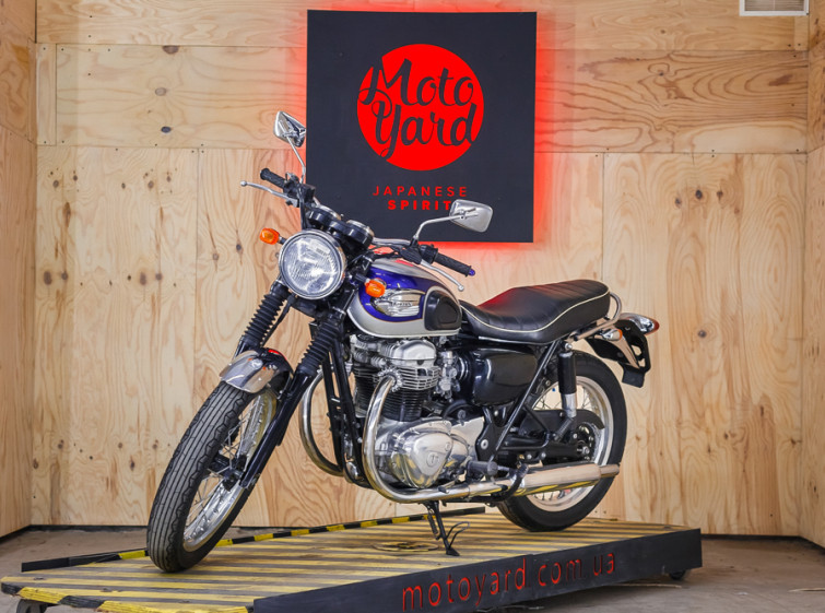 Мотоцикл Kawasaki W650 с пробегом 15685 км