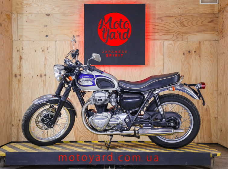 Мотоцикл Kawasaki W650 с пробегом 15685 км