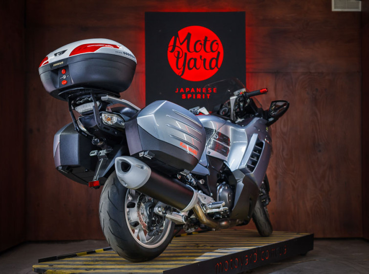 Мотоцикл Kawasaki GTR 1400 ABS з пробігом 15086 км