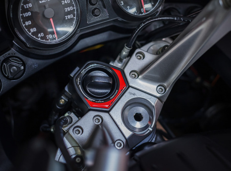 Мотоцикл Kawasaki GTR 1400 ABS з пробігом 15086 км