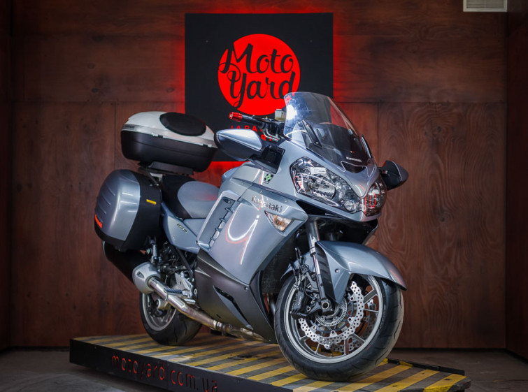 Мотоцикл Kawasaki GTR 1400 ABS з пробігом 15086 км