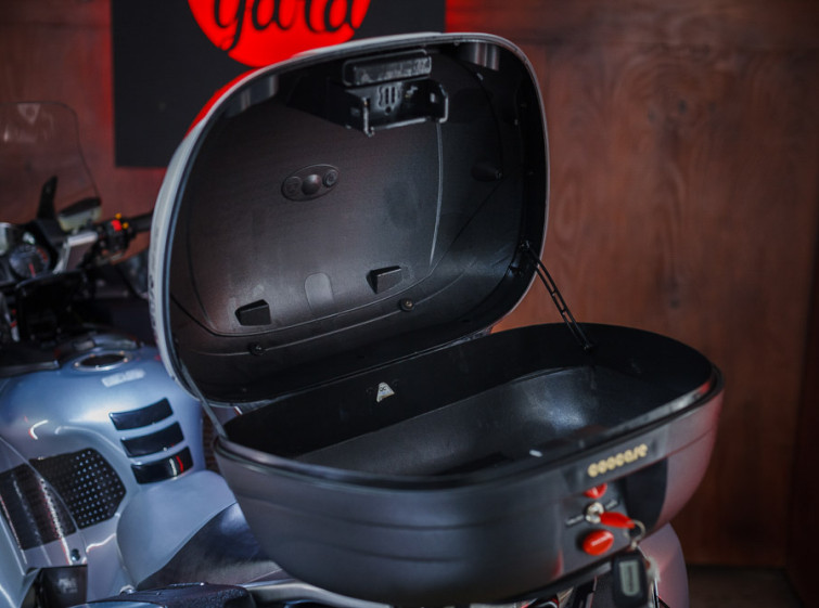 Мотоцикл Kawasaki GTR 1400 ABS з пробігом 15086 км