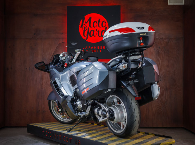 Мотоцикл Kawasaki GTR 1400 ABS з пробігом 15086 км