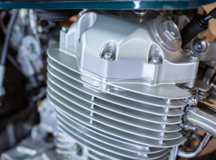 Мотоцикл Honda CB400SS-E с пробегом 6460 км