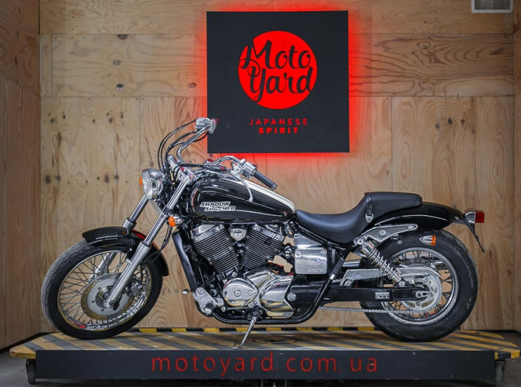 Мотоцикл Honda Shadow Slasher 400 с пробегом 17235 км