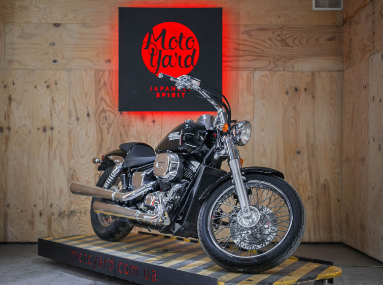Мотоцикл Honda Shadow Slasher 400 с пробегом 17235 км