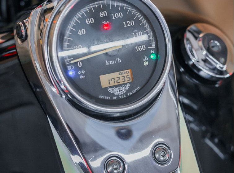 Мотоцикл Honda Shadow Slasher 400 с пробегом 17235 км