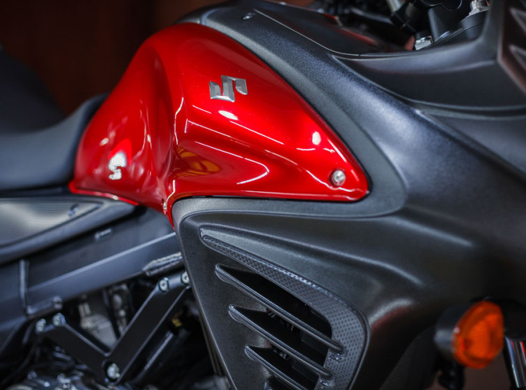 Мотоцикл Suzuki V-Strom DL650 ABS с пробегом 8556 км