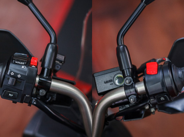 Мотоцикл Suzuki V-Strom DL650 ABS с пробегом 8556 км