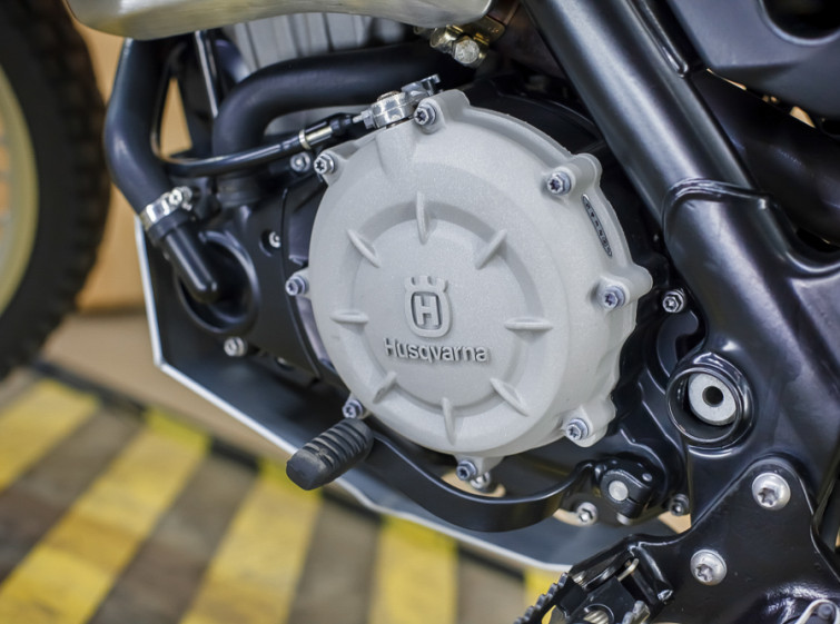 Мотоцикл Husqvarna TR650 Terra с пробегом 10633 км