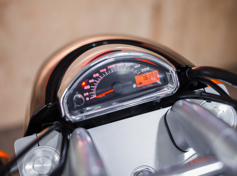 Мотоцикл Suzuki Boulevard 400 с пробегом 16359 км