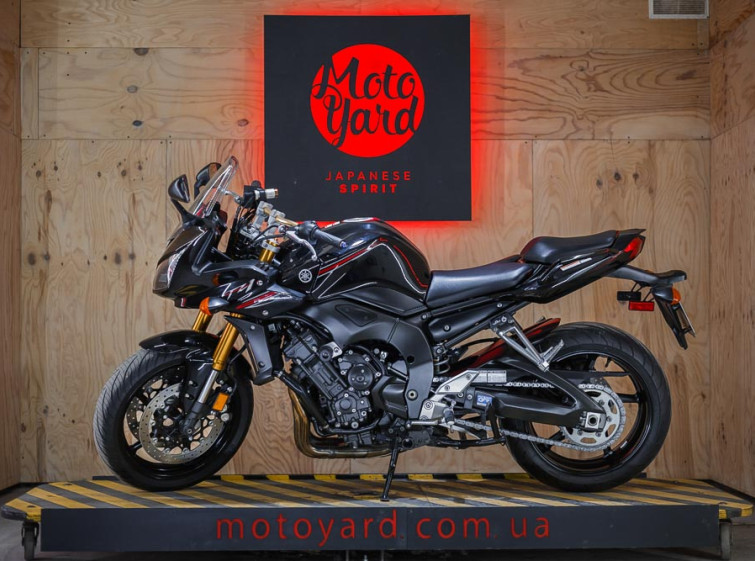Мотоцикл Yamaha FZ1S з пробігом 16816 км