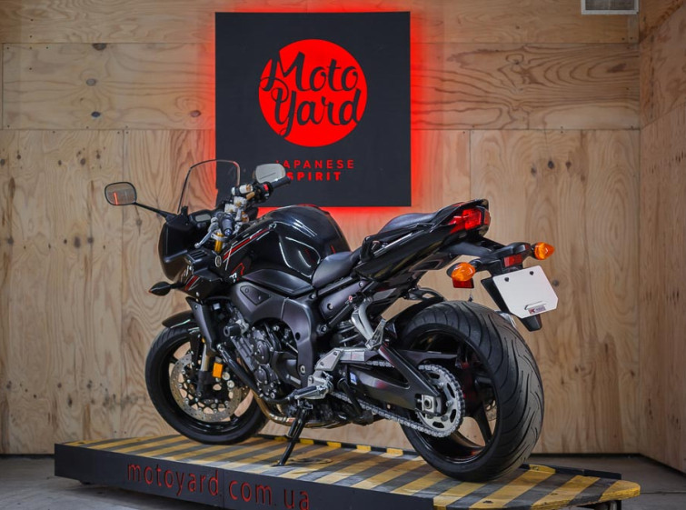 Мотоцикл Yamaha FZ1S з пробігом 16816 км