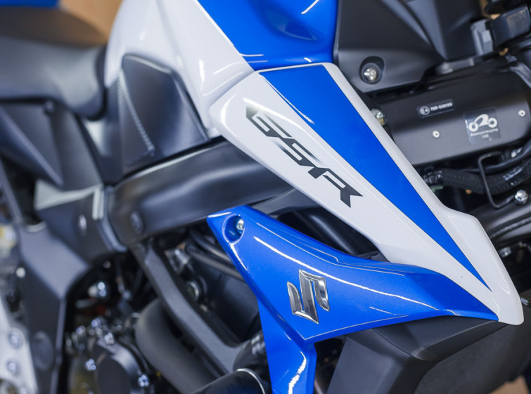 Мотоцикл Suzuki GSR 750 Z Special edition ABS з пробігом 2788 км