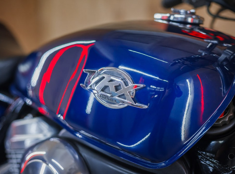 Мотоцикл Honda VRX 400 с пробегом 23764 км