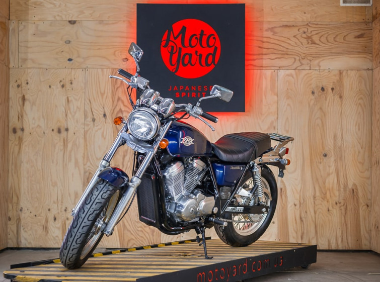 Мотоцикл Honda VRX 400 с пробегом 23764 км