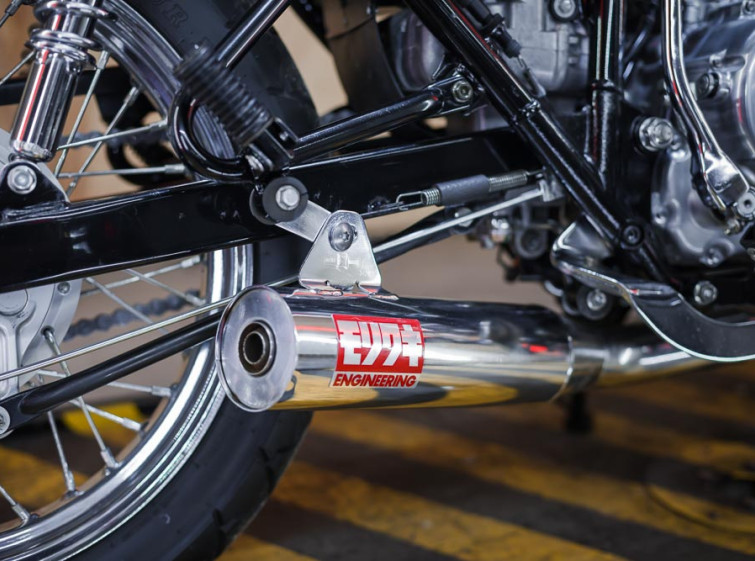 Мотоцикл Honda CB400SS-E с пробегом 676 км