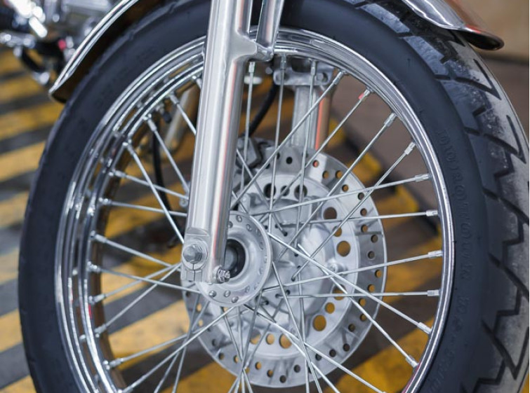 Мотоцикл Honda CB400SS-E с пробегом 676 км