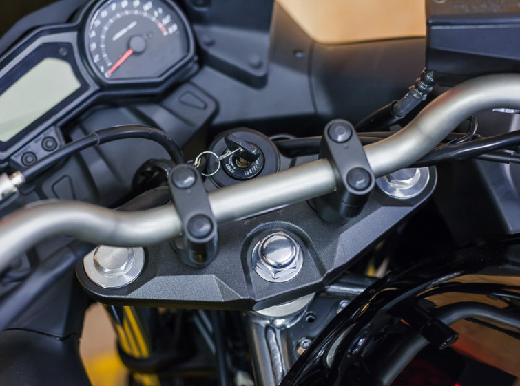 Мотоцикл Yamaha FZ6R з пробігом 8453 км