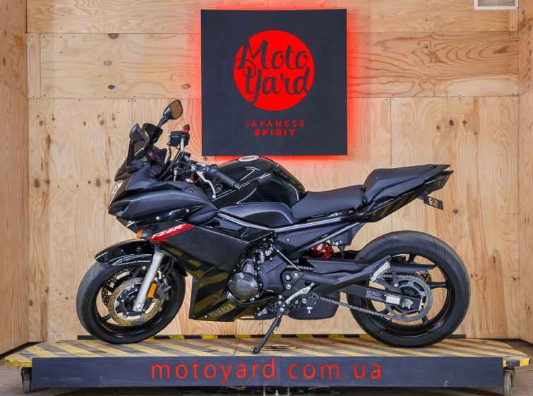 Мотоцикл Yamaha FZ6R з пробігом 8453 км