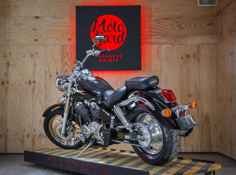 Мотоцикл Honda Shadow 400 с пробегом 8128 км