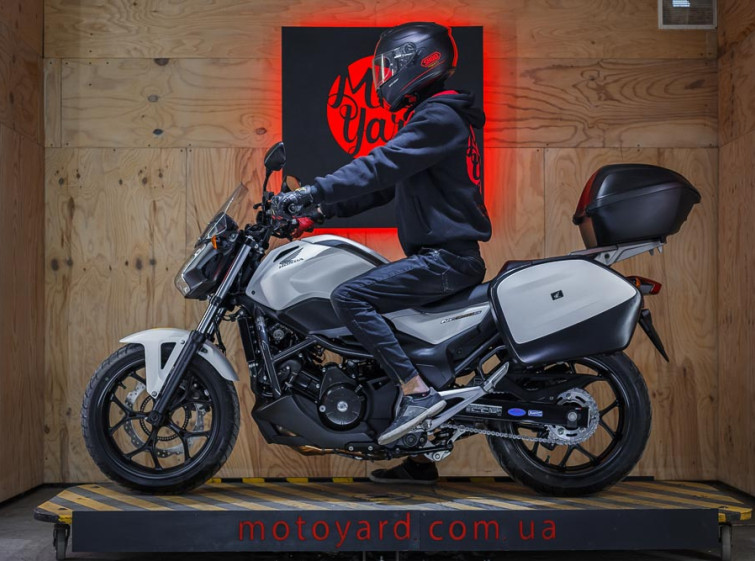 Мотоцикл Honda NC750S ABS с пробегом 1765 км