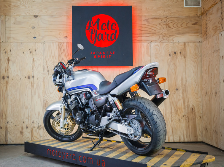 Мотоцикл Honda CB 400 sf з пробігом 29647 км