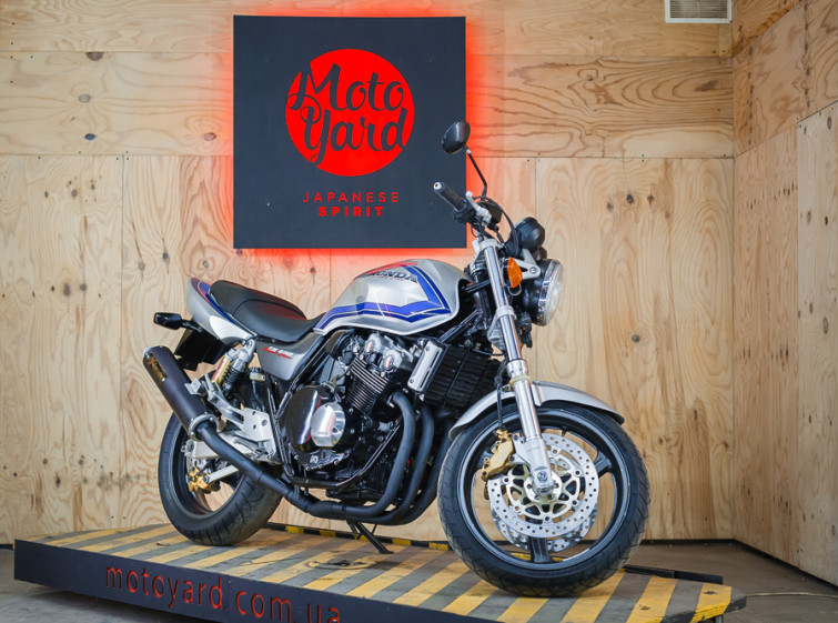 Мотоцикл Honda CB 400 sf з пробігом 29647 км