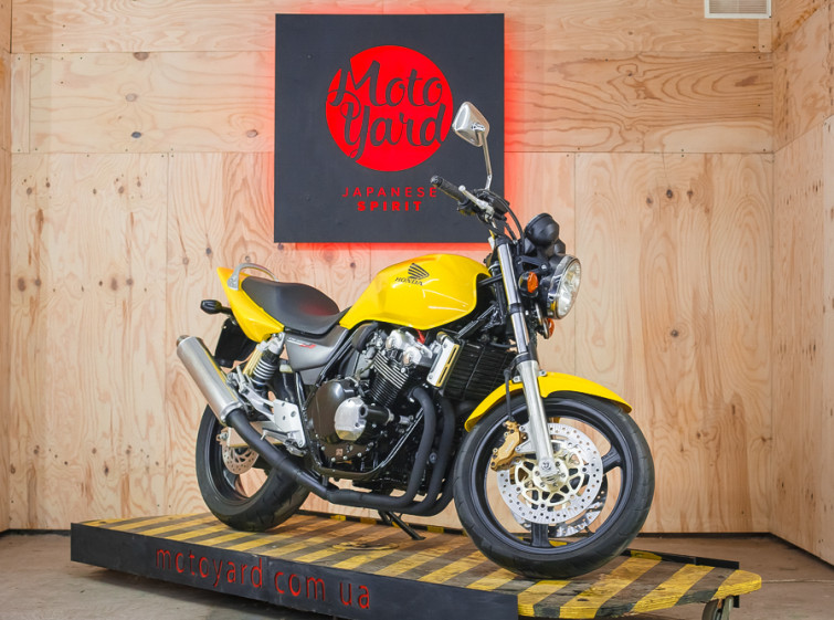 Мотоцикл Honda CB400 SF с пробегом 10953 км