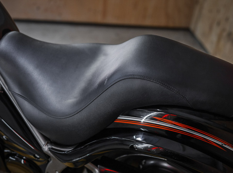 Мотоцикл Kawasaki Vulcan 900 Custom инжектор с пробегом 10480 км