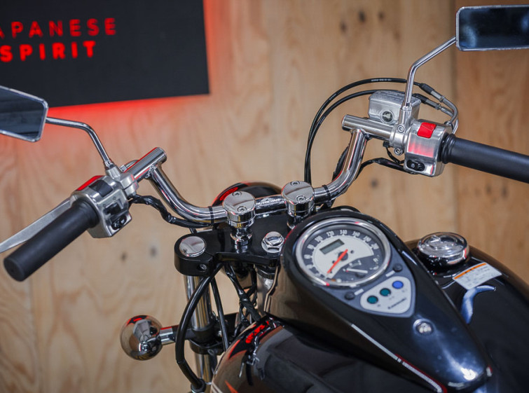 Мотоцикл Kawasaki Vulcan 900 Custom инжектор с пробегом 10480 км