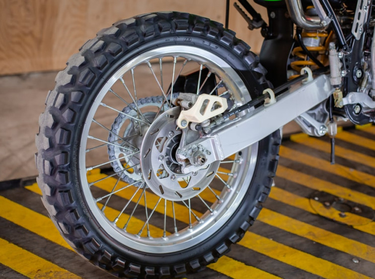 Мотоцикл Kawasaki KLX 250 з пробігом 6544 км