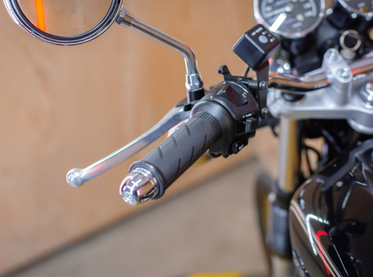 Мотоцикл Honda CB400SS-E з пробігом 18430 км