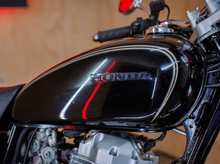 Мотоцикл Honda CB400SS-E з пробігом 18430 км