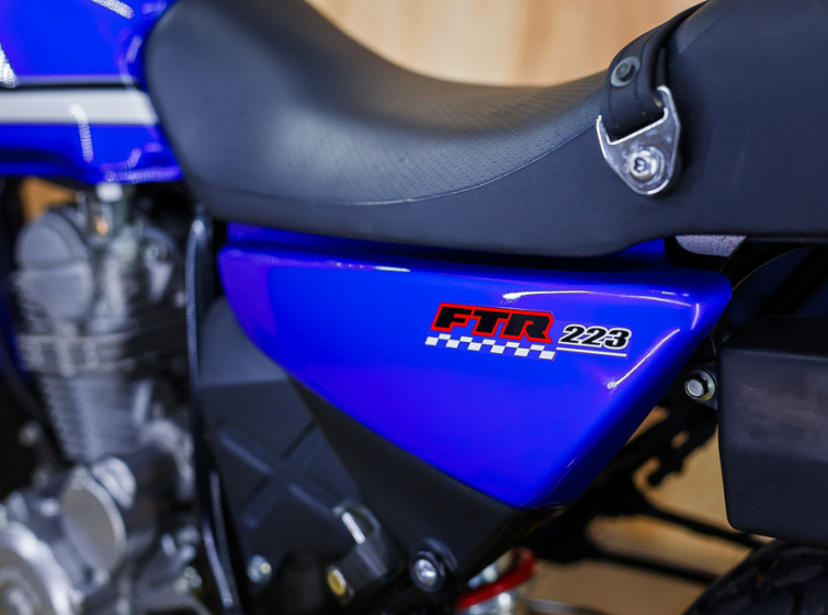 Мотоцикл Honda FTR 223 с пробегом 7603 км