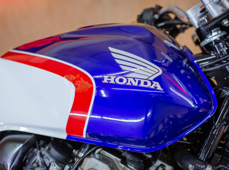 Мотоцикл Honda CB400SF VTEC 2 с пробегом 7928 км