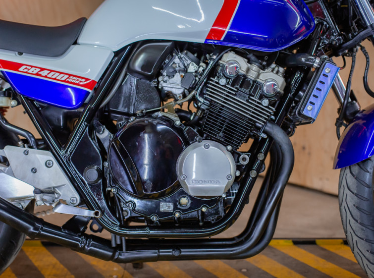 Мотоцикл Honda CB400SF VTEC 2 с пробегом 7928 км