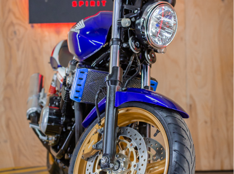 Мотоцикл Honda CB400SF VTEC 2 с пробегом 7928 км