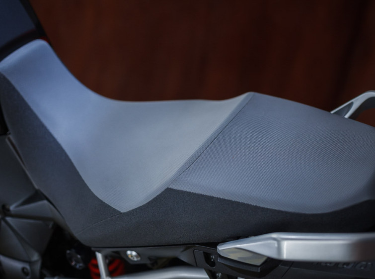 Мотоцикл Suzuki V-Strom DL1000 Traction ABS с пробегом 15533 км