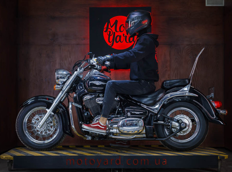 Мотоцикл Suzuki Intruder 400 classic с пробегом 11715 км