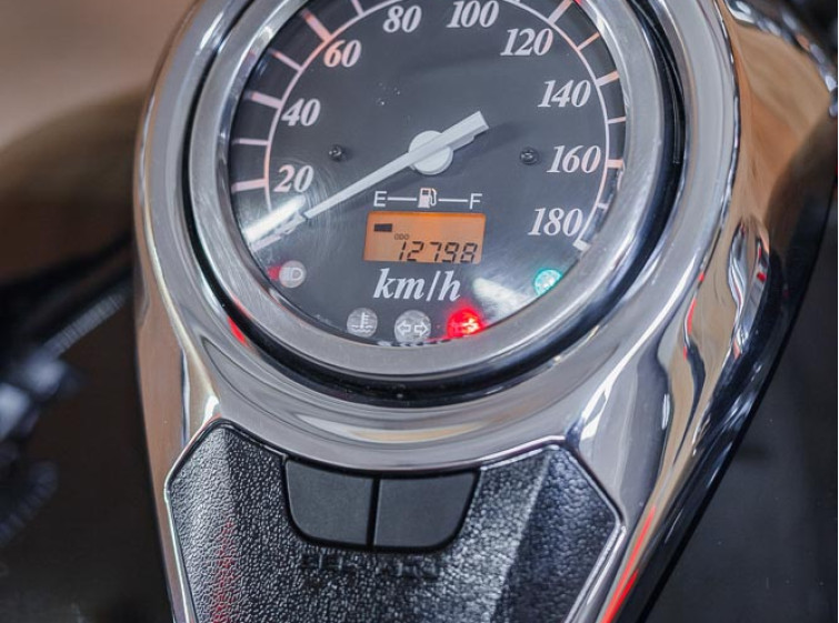 Мотоцикл Suzuki Intruder 400 с пробегом 12798 км