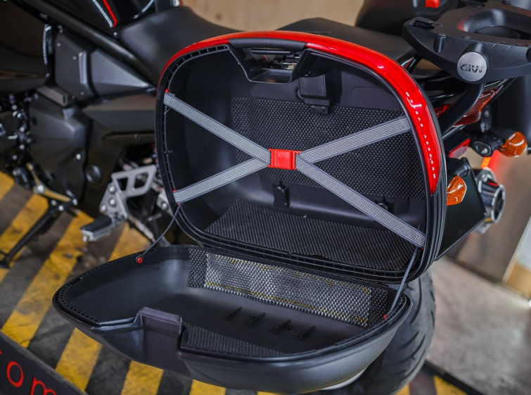 Мотоцикл Suzuki Bandit GSX 1250 FA ABS с пробегом 16677 км